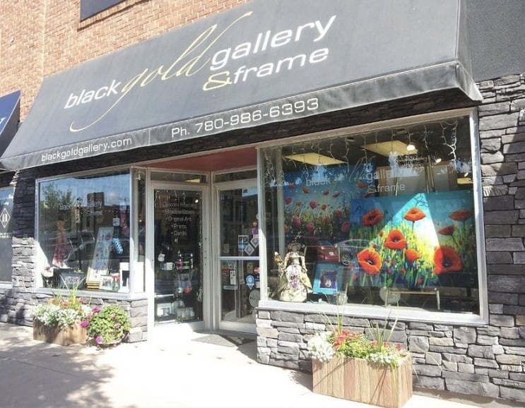 Black gold framing and art gallery.